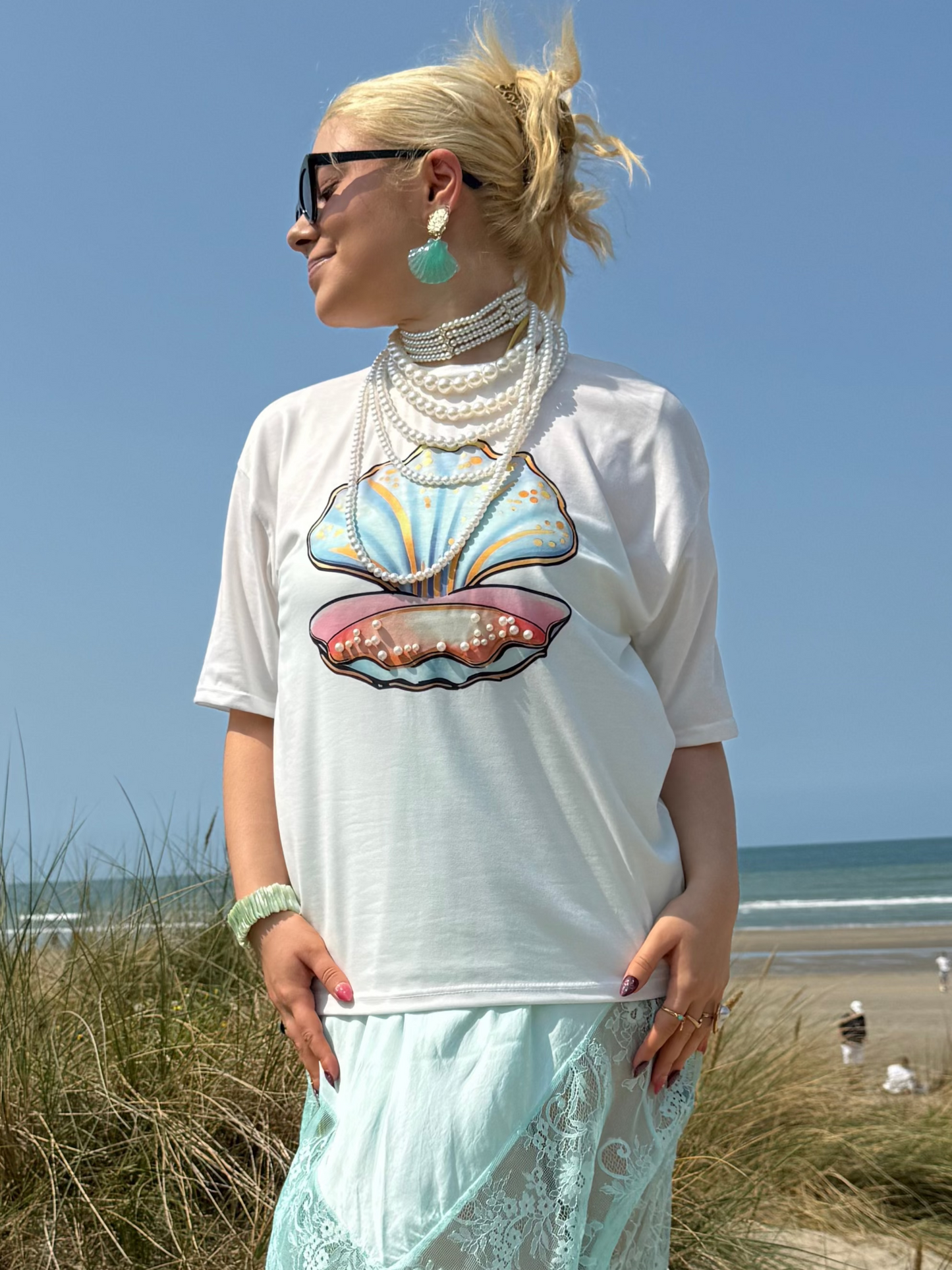 KUDA - Clam Pearl T-shirt