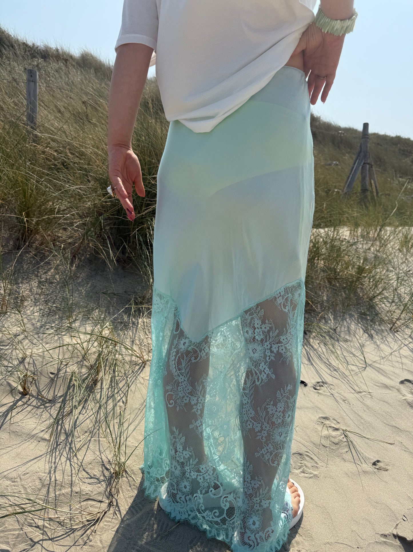 AQUAMARINE - Maxi Lace Skirt - Turquoise