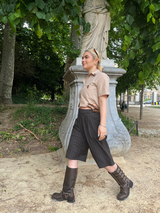SAGI - Striped Bermuda Pants - Dark Taupe