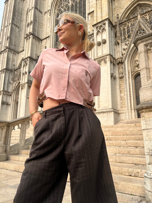 JUDY - Cropped Belt Shirt
