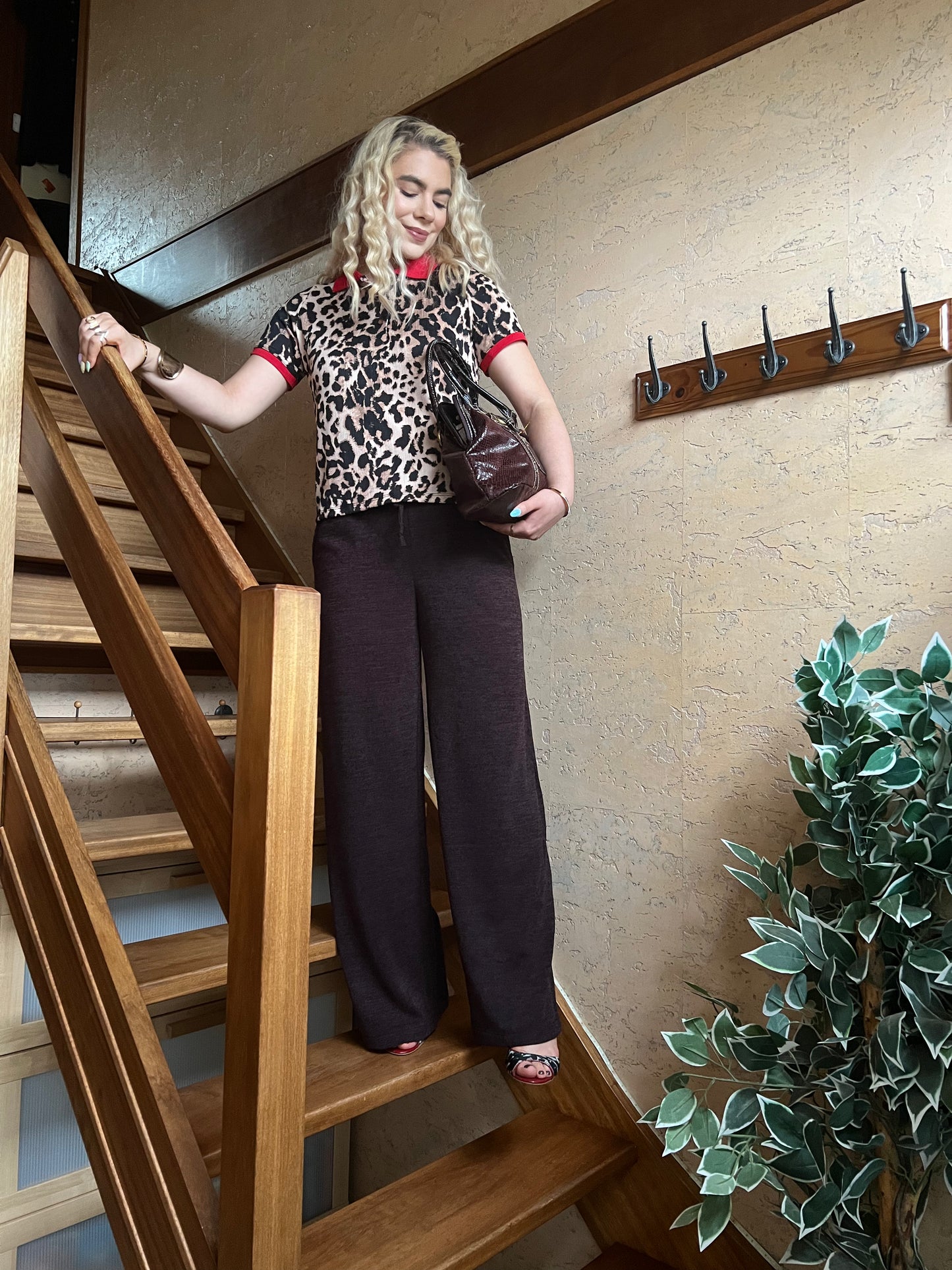 KODA - Knitted Wide Leg Flared Pants - Dark Maroon