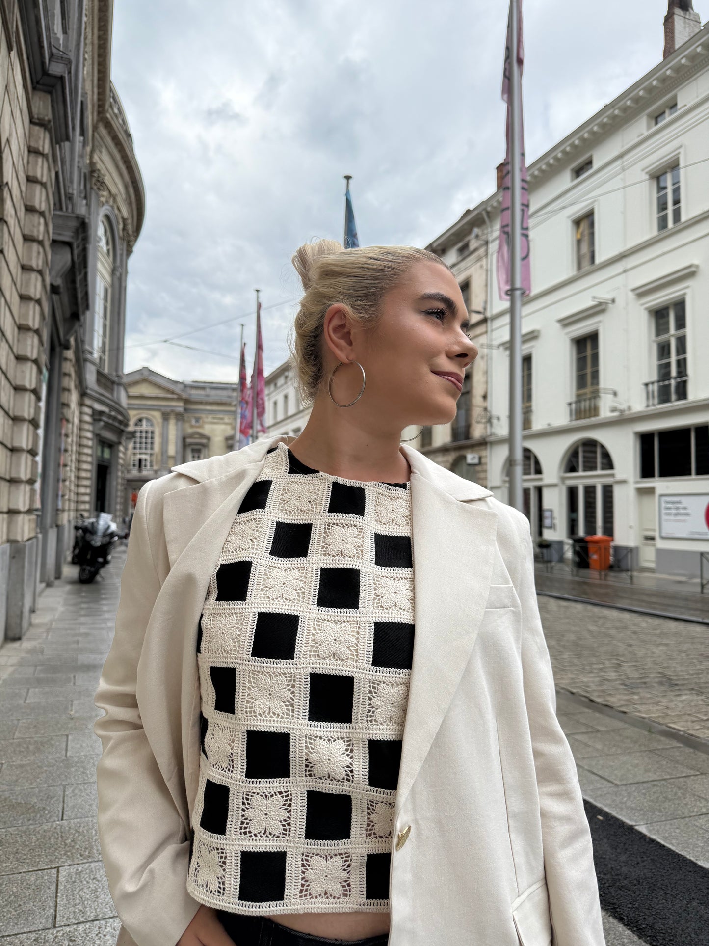 BUTTERCUP - Checkered Blossom Crochet Top