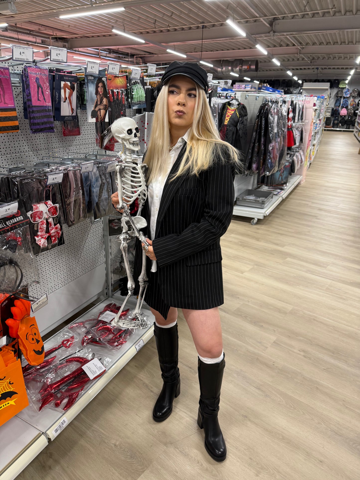 SKELLINGTON - Pinstripe Suit Set - Black