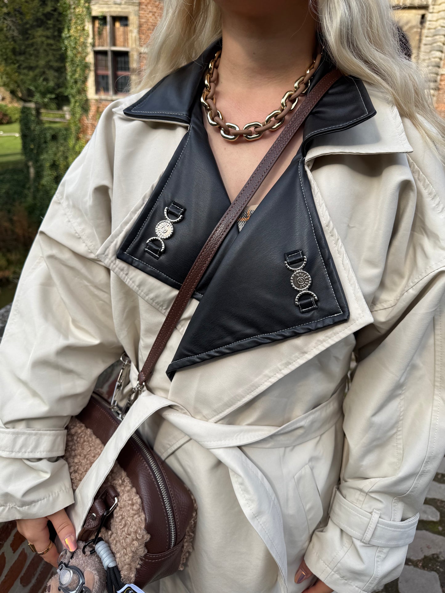 MICHAELANGELO - Oversized Buckle Trench Coat with Black Lapel