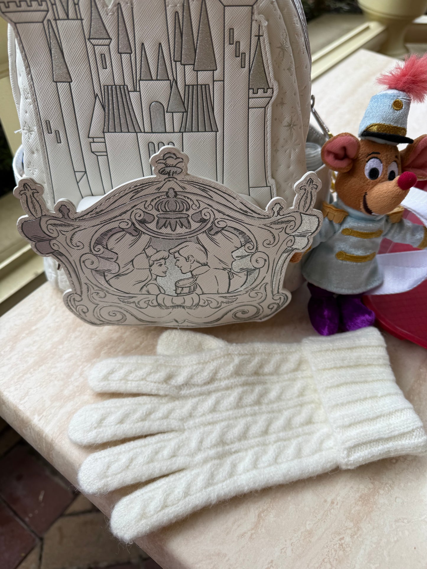 POWDER - Cable Knit Gloves