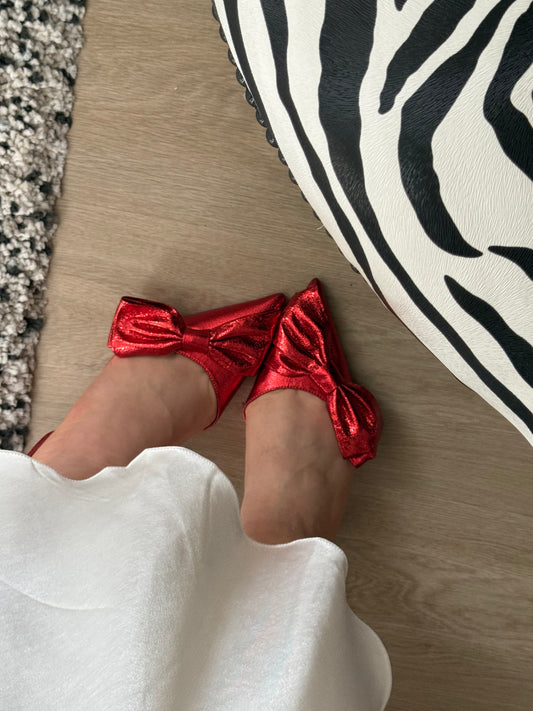 MINNIE - Metallic Bow Kitten Heels - Red